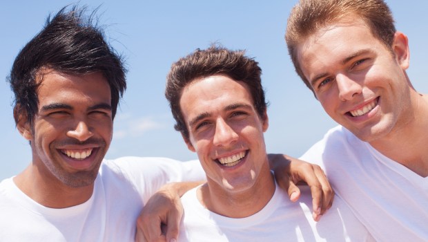 MEN, HAPPY, OUTSIDE