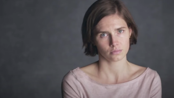 AMANDA KNOX