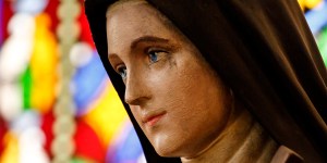 «Se avessi commesso tutti i crimini» – la più bella poesia di Teresa di Lisieux