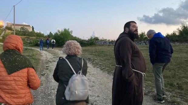 preghiera notturna frate silenzio