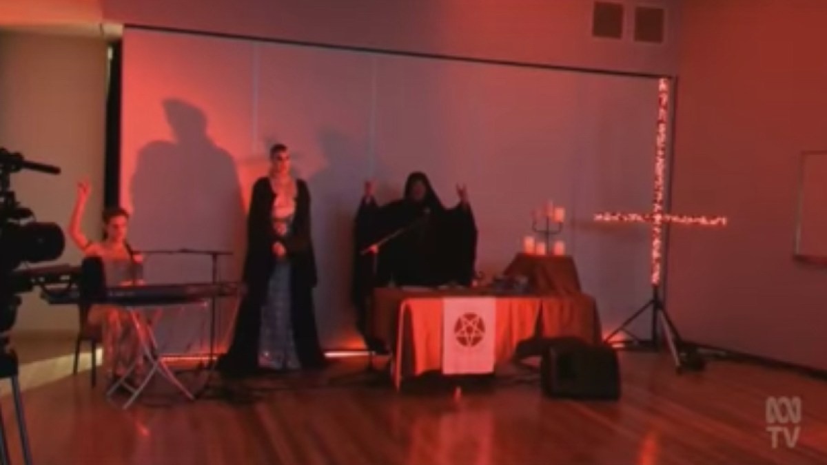 messa-satanica-abc-aussie.jpg