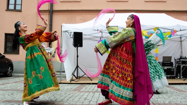 AFGHAN WOMEN, FOLK DRESSES