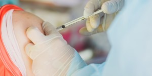 Come funziona la sperimentazione dei vaccini