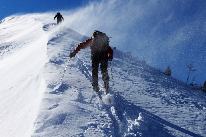 CLIMBERS, MOUNTAIN, SNOW