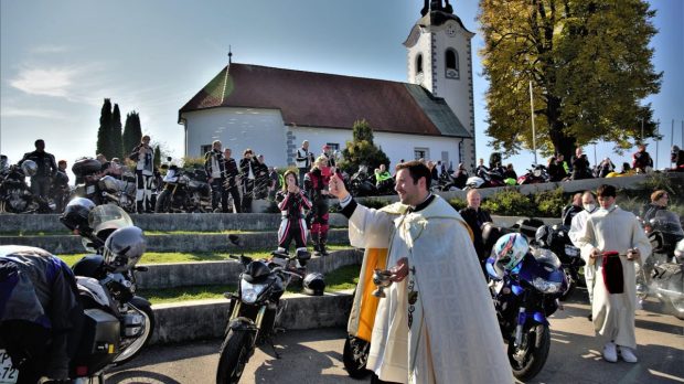 martin golob maša za motoriste