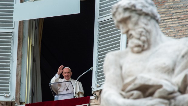 POPE-FRANCIS-ANGELUS