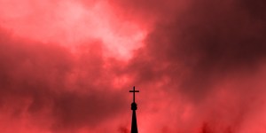 Satana si è scatenato contro la Chiesa. Che fare?