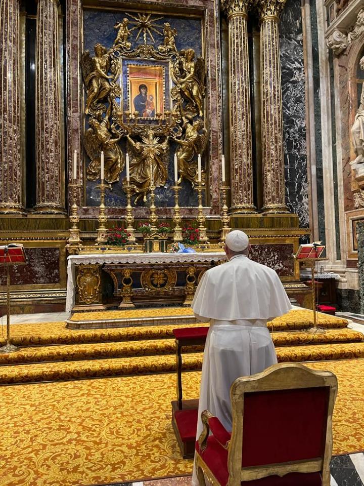 Pope-Francis-Basilica-of-Santa-Maria-Maggiore-Vatican-Media-.jpg