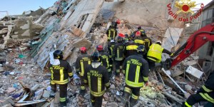 Ravanusa, chi custodisce le voci delle vittime sotto le macerie?
