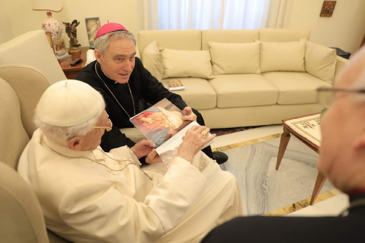 PAPIEŻ BENEDYKT XVI