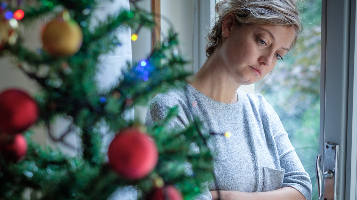 CHRISTMAS, SAD, WOMAN