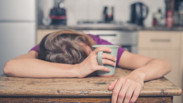 WOMAN , MORNING, TIRED