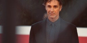 Raoul Bova “Don Massimo” dice: “Il parroco oggi è centrale nella società“
