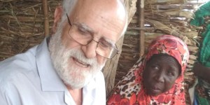 Rafael Marco, il missionario che aiuta i bambini non vedenti in Niger