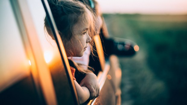 GIRL, CAR, COUNTRYSIDE