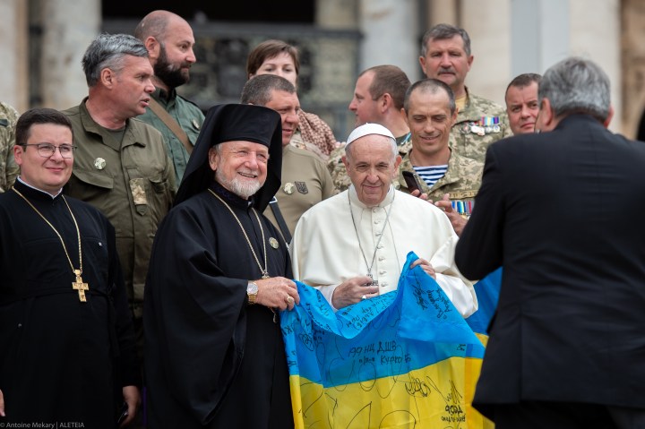 Pope-Francis-Audience-Ukraine-Ukrainian-Antoine-Mekary-ALETEIA