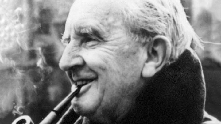 WEB3-2-JRR-Tolkien-AFP-000_SAPA970203189970.jpg