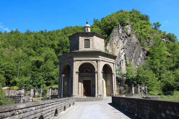 (FOTOGALLERY) La Madonna del Ponte, patrona dei giocatori di basket