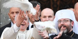 Quando la mediazione ha funzionato: ecco i successi diplomatici del Papa