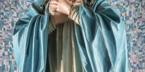 Litania di San Giovanni Paolo II a Fatima per evitare una guerra nucleare