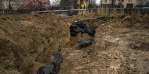 Ucraina, il vescovo di Kiev paragona i crimini di Bucha a quelli di Hitler 