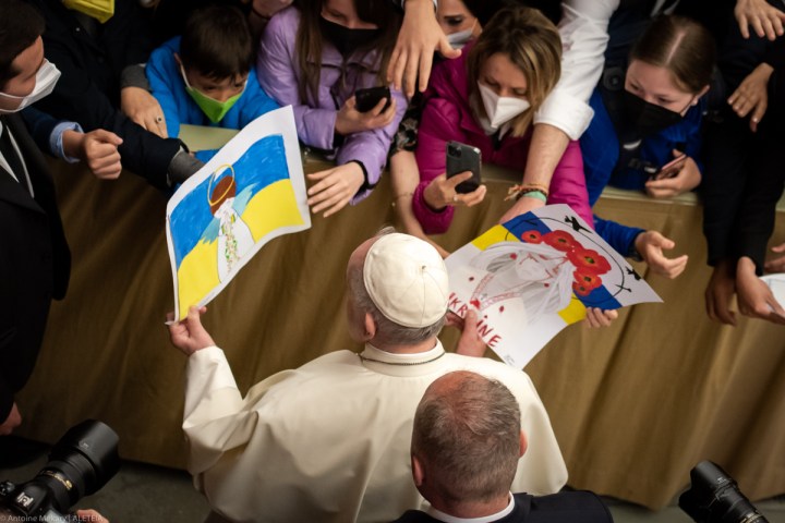 POPE-FRANCIS-AUDIENCE-Antoine-Mekary-ALETEIA