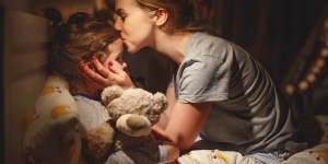 La benedizione della buonanotte ai bambini: perché e come farla 