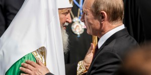 I leader cristiani dibattono sul coinvolgere il Patriarca Kirill o ostracizzarlo