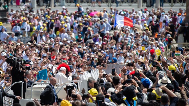 CANONISATION-Vatican-on-May-15-2022-Antoine-Mekary-ALETEIA-AM_6341.jpg