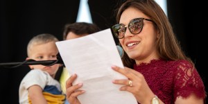 Maya incinta a 17 anni: &#8220;«Ti rovinerai la vita» e invece mia figlia me l&#8217;ha salvata&#8221;
