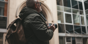 Da fotografo di moda all&#8217;impegno umanitario, grazie ai volti del Cottolengo