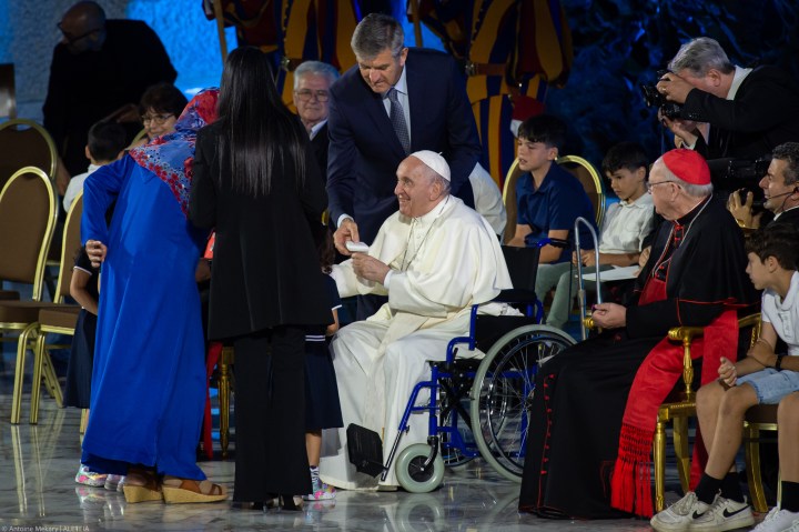 Pope Francis attends the Festival of Families - 10th World Meeting of Families - Paul VI Hall