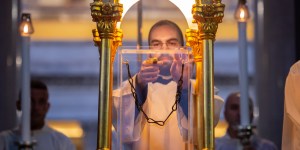 Conoscete la Processione delle Catene di San Paolo? Ve la mostriamo noi (FOTO)