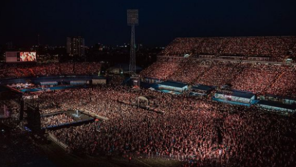 Vigília de Pentecostes 2022 em estádio de Zagreb, Croácia