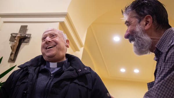 Don Pietro Sigurani il parroco dei poveri romani