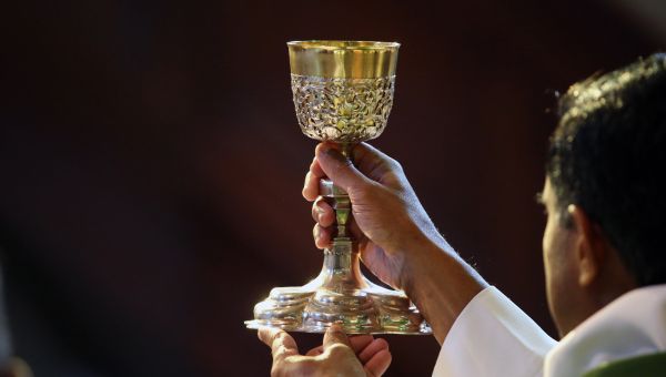 czynności podczas liturgii Mszy świętej