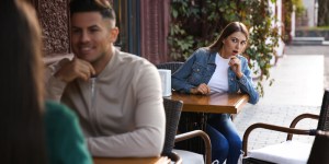 Perché non bisogna controllare il coniuge anche se si sospetta un&#8217;infedeltà?