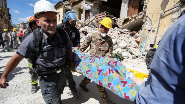 TERREMOTO, AMATRICE, SOCCORSI