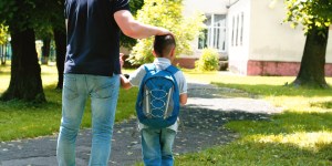 Ha 5 anni e un disturbo autistico: impara il tragitto casa-scuola con le immagini