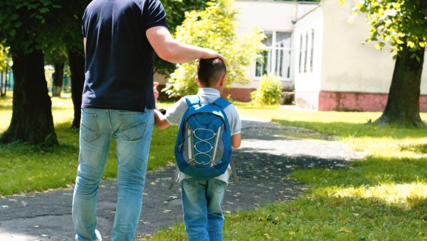 PAPà E BAMBINO A SCUOLA