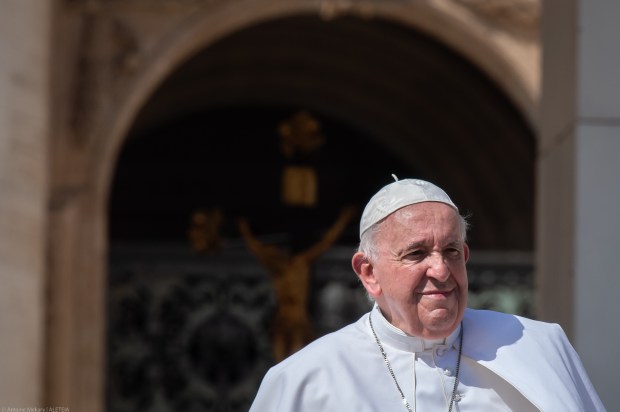 Pope-Francis-general-audience-Antoine-Mekry-ALETEIA