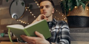 Sapete qual è il libro cattolico più letto dopo la Bibbia?