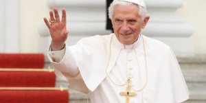 Recitiamo insieme a Benedetto XVI le sue preghiere preferite 