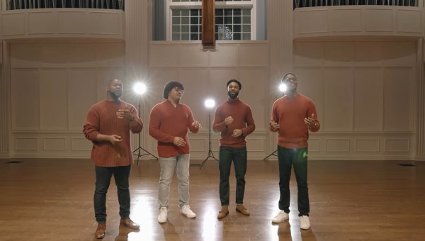 I KINGS RETURN CANTANO O HOLY NIGHT