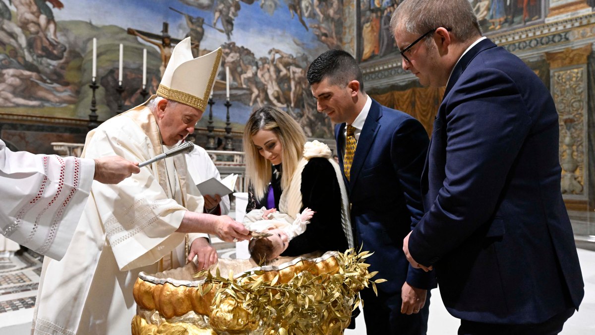 Sistine Chapel Pope Francis