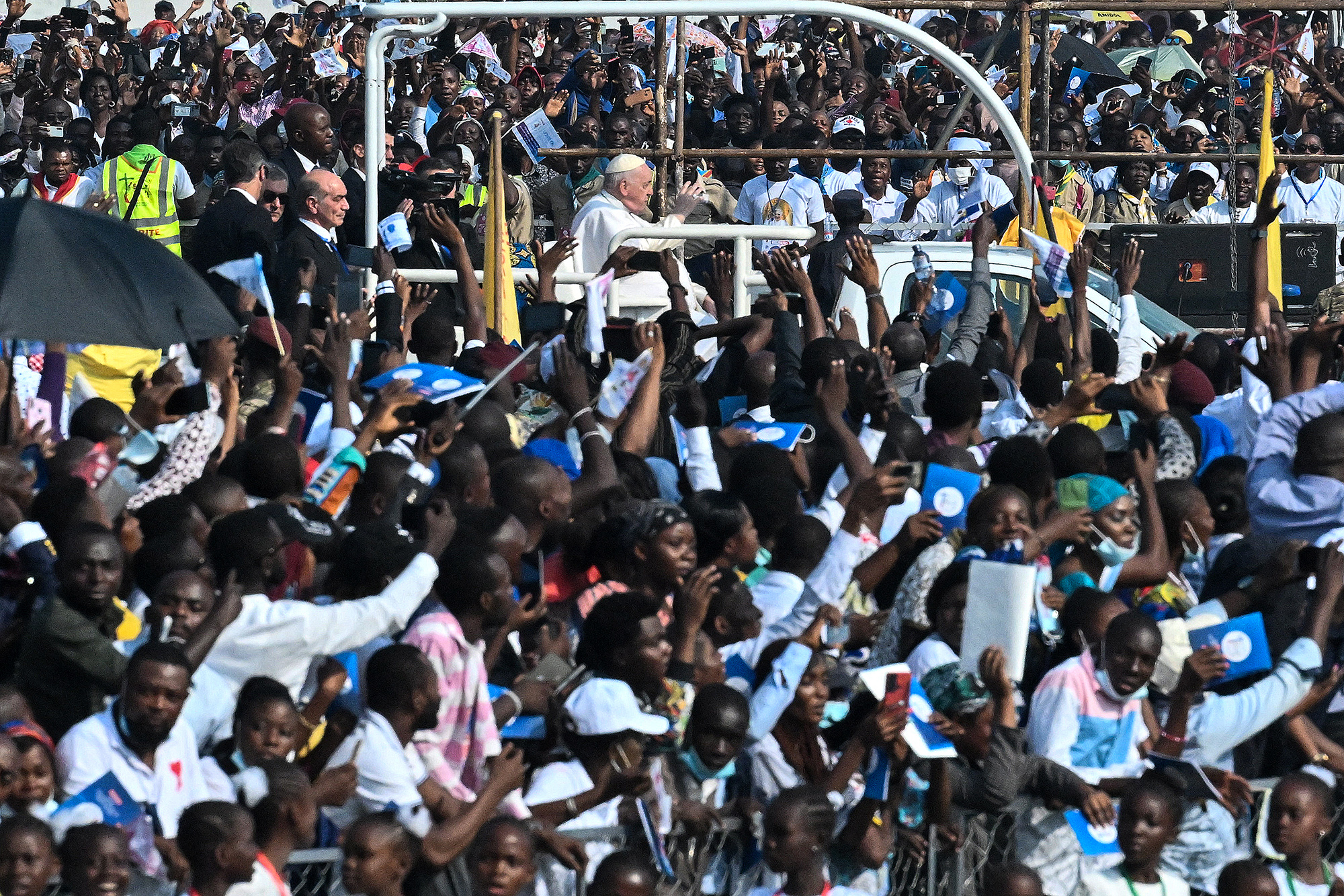 (FOTOGALLERY) Seconda giornata di Papa Francesco in Africa
