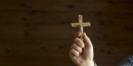 EXORCISME-shutterstock_519291577